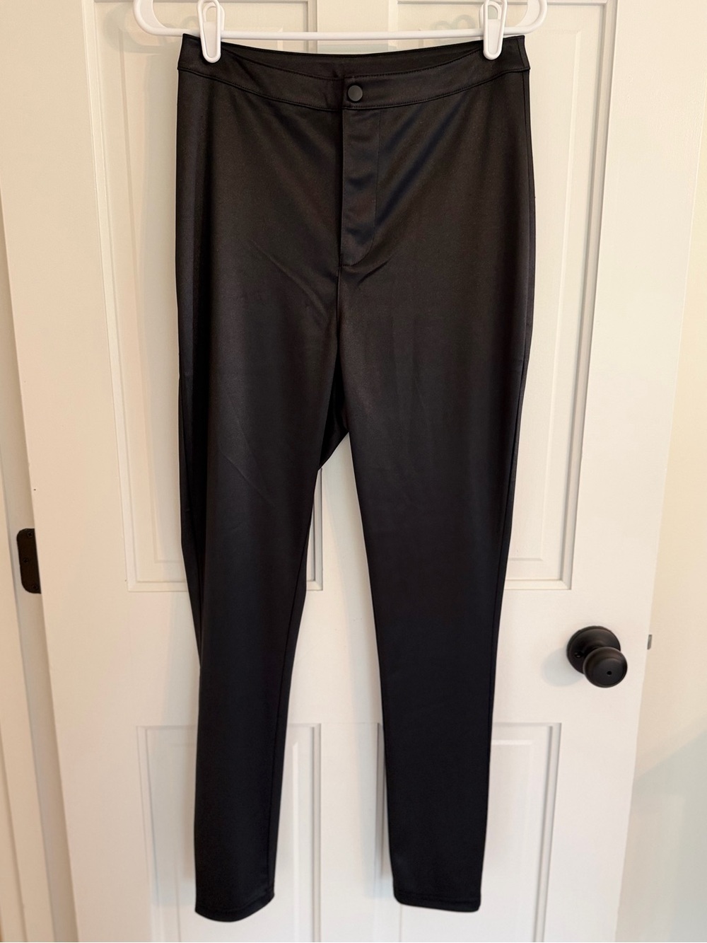 Bar III Retrograde Deep Black Skinny Pants 100130240 Womens‎ Medium NWT